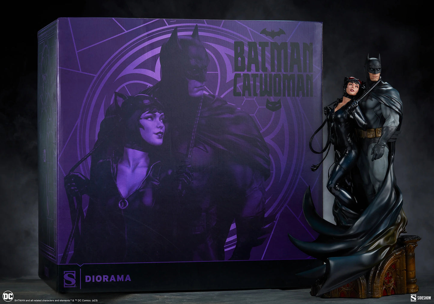 Batman and Catwoman – DC Comics Premium Polystone Statue Diorama by Sideshow - Prime 151 Collectibles