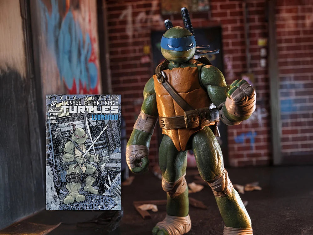 McFarlane TMNT Page Punchers Leonardo 5-Inch Figure with Comic