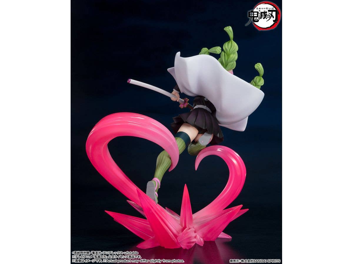 Demon Slayer Mitsuri Kanroji FiguartsZero statue with display base and Love Breathing effect part
