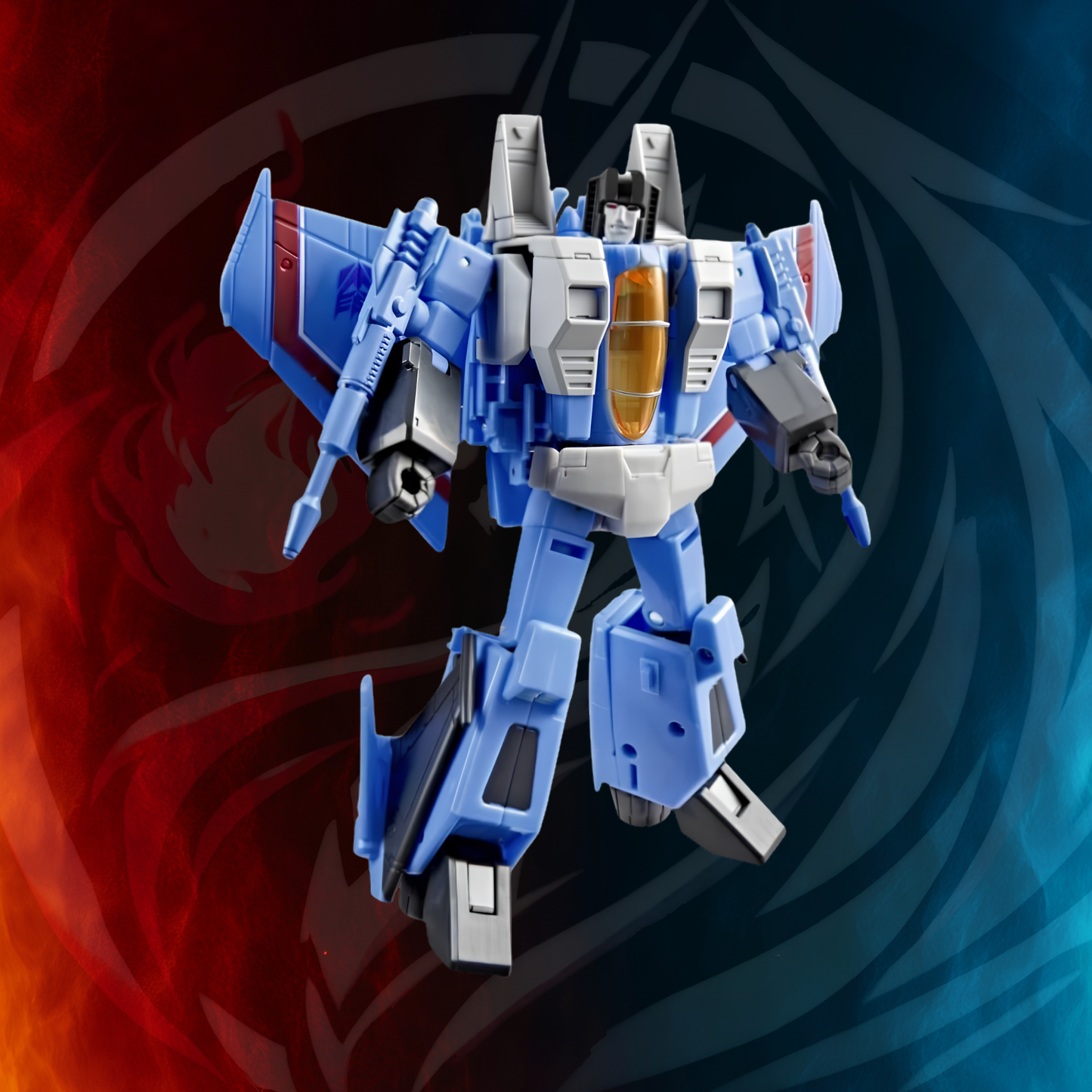 Transformers Studio Series 86 Thundercracker robot mode